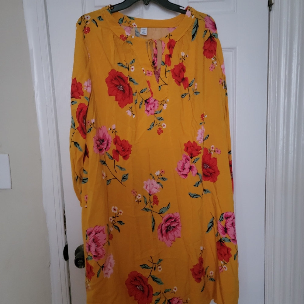 Beautiful goldenrod long sleeve floral dress